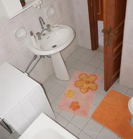 Cosy Flat Near The Beach Lejlighed