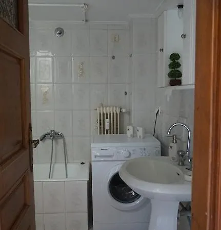 Cosy Flat Near The Beach דירה Néa Ankhíalos